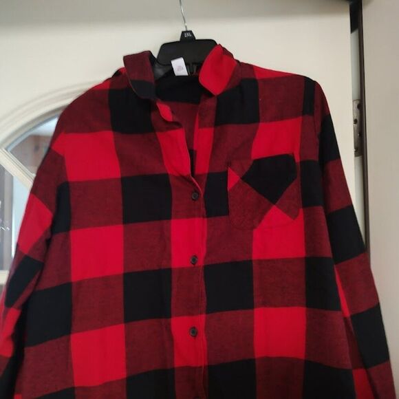 Old Navy Red Black Checked Flannel Pajama Set Size Women's L Worn 1 Time - Picture 2 of 4